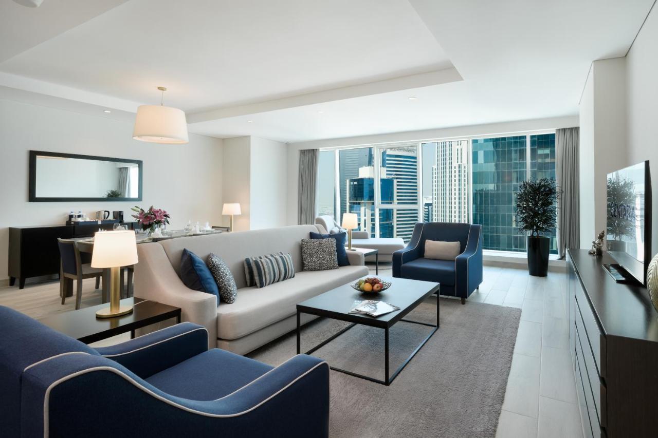 Centara West Bay Hotel & Residences Доха Екстериор снимка A living room in a typical apartment