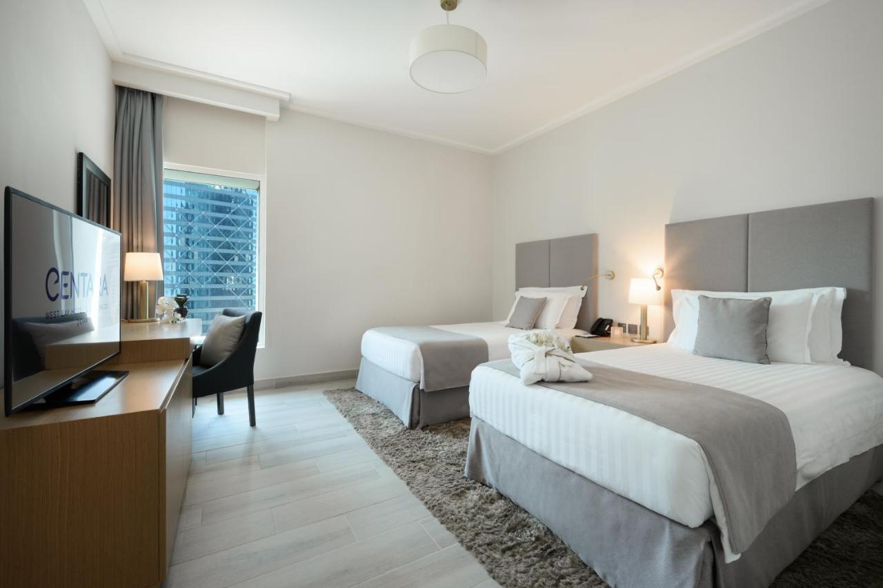 Centara West Bay Hotel & Residences Доха Екстериор снимка Deluxe Room